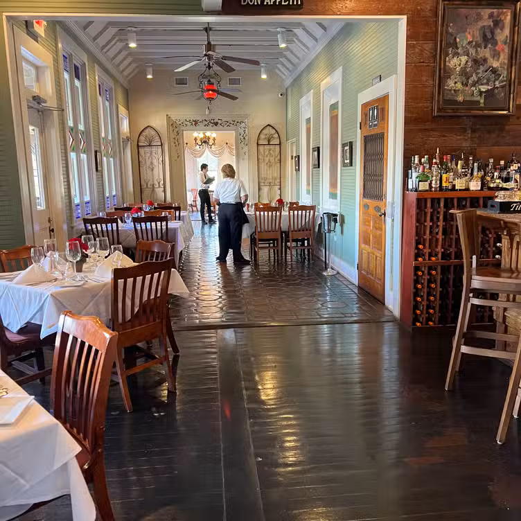 Creek Restaurant